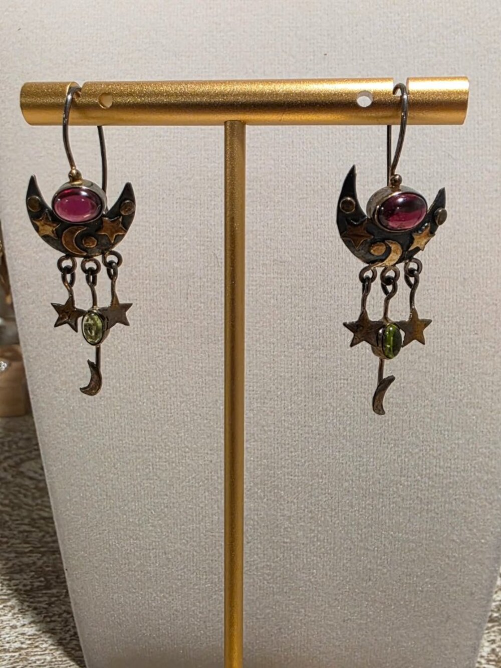 Garnet and Peridot Vintage Earrings - Picture 3 of 5